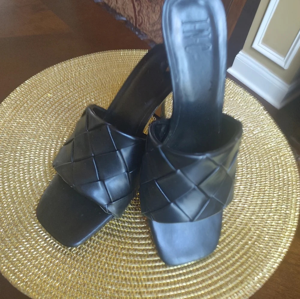 INC Woven Toe Stilletto Heel - Picture 4 of 9